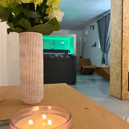 Slunce & Seno Wellness Nyaraló *